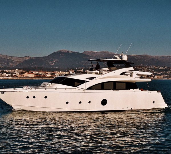 Aicon Yacht KRYS KAR - Main