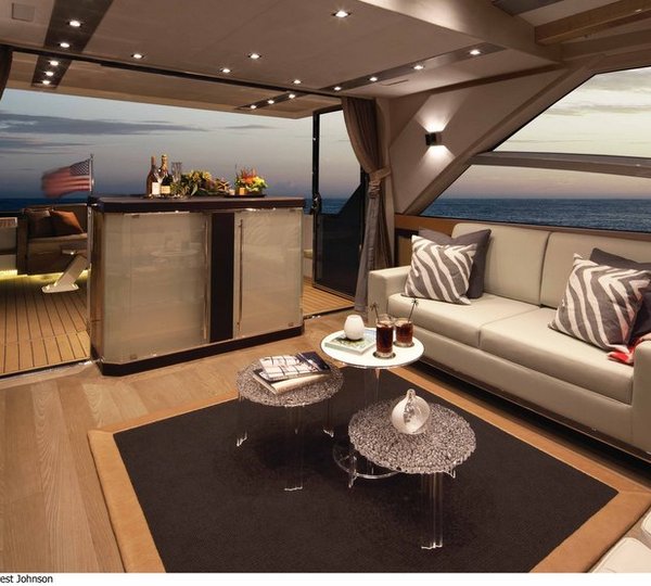 Alpha 76 Express Yacht - Salon Photo credit 2011 Forest Johnson