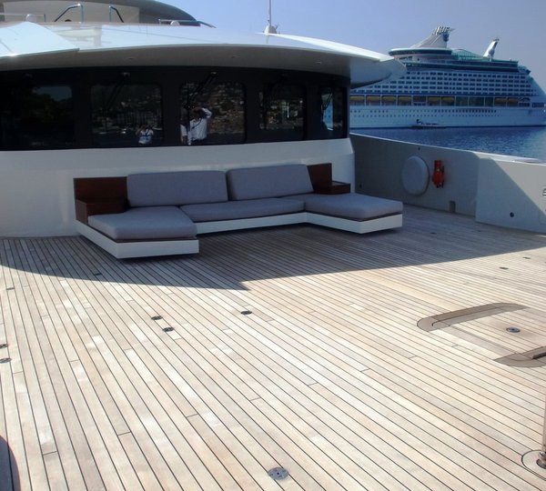 Arethusa - Deck Area