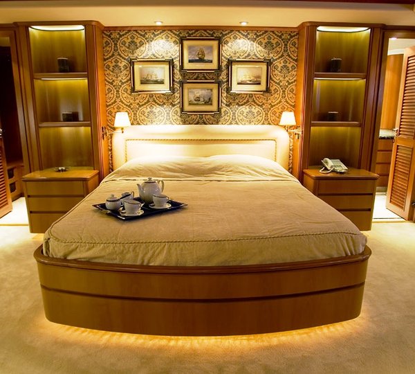 Astir - Master Cabin