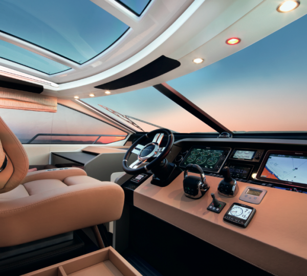 Azimut 77S Yacht - Helm