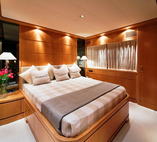 BACHATA -  VIP Cabin