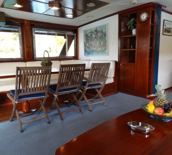 BARBA - Salon dining