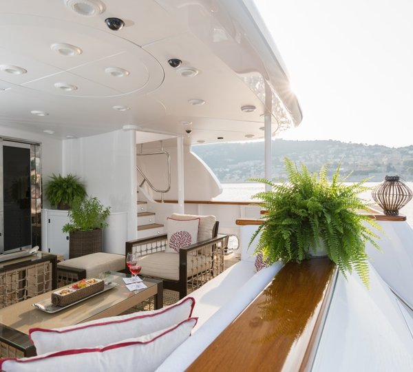 BINA - Main deck aft view