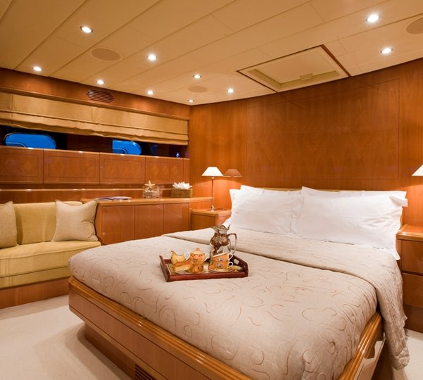 BLUEBIRD OF HAPPINESS -  VIP Cabin