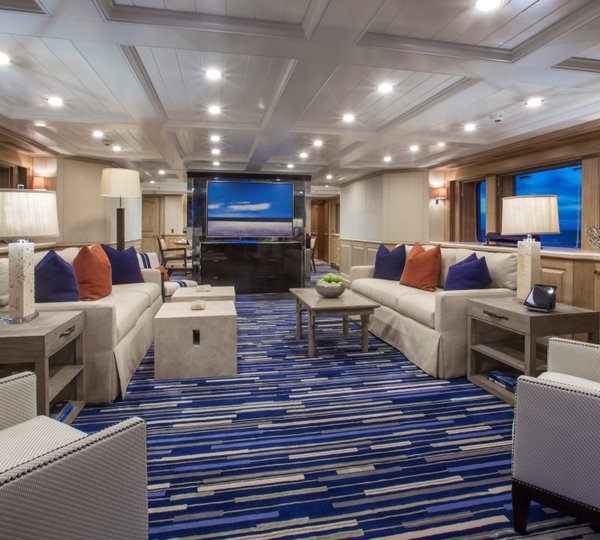 BROADWATER - Main salon