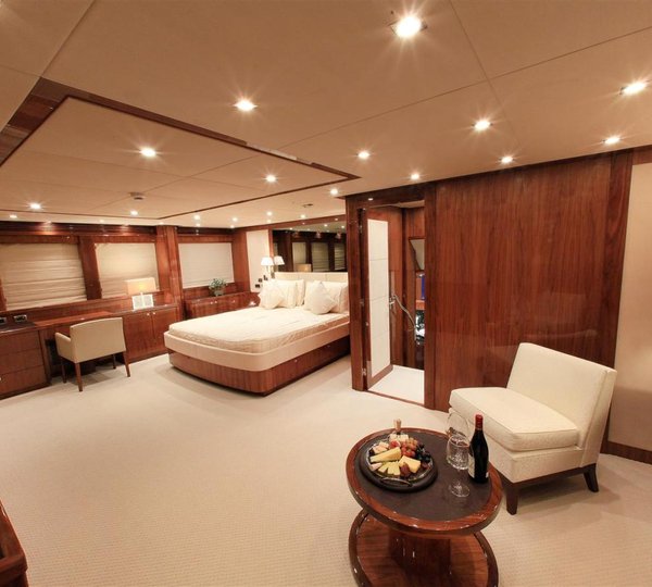 Barracuda Red Sea master cabin view 2