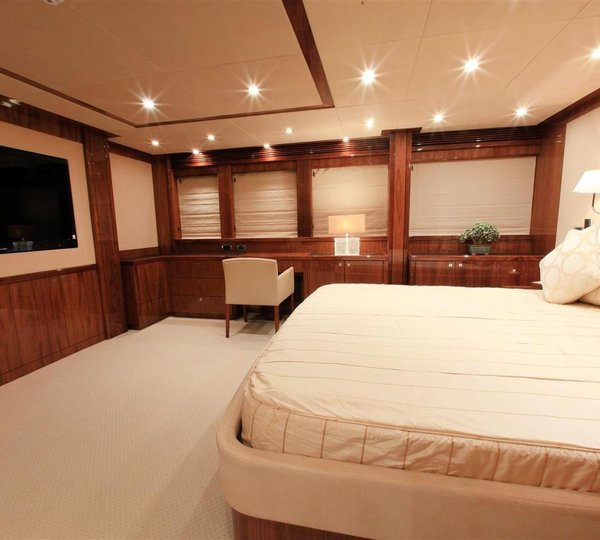 Barracuda Red Sea master cabin view 4