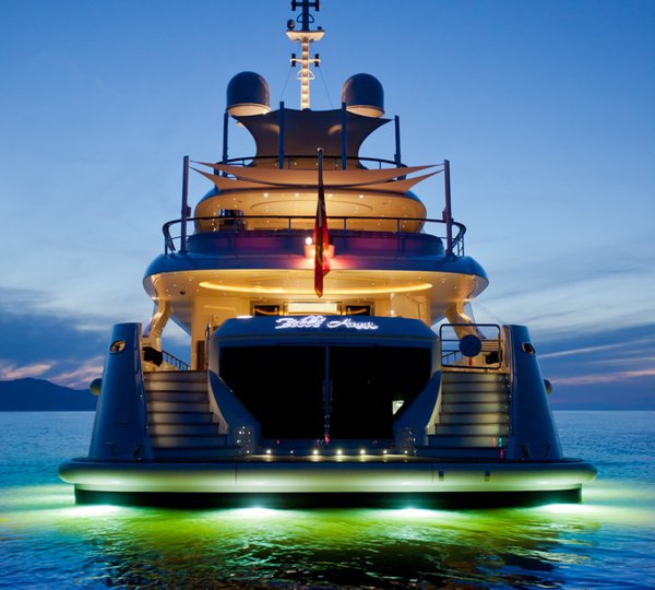 Belle Anna by ISAYACHTS by Night