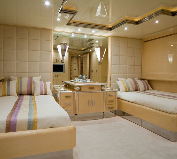 Benetti Superyacht SUNDAY -  Twin Cabin