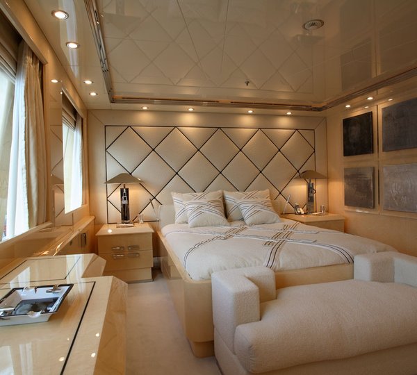Benetti Superyacht SUNDAY -  VIP Cabin