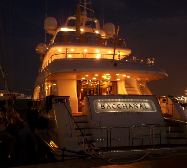 Benetti Yacht BACCHANAL -  Aft View at Night