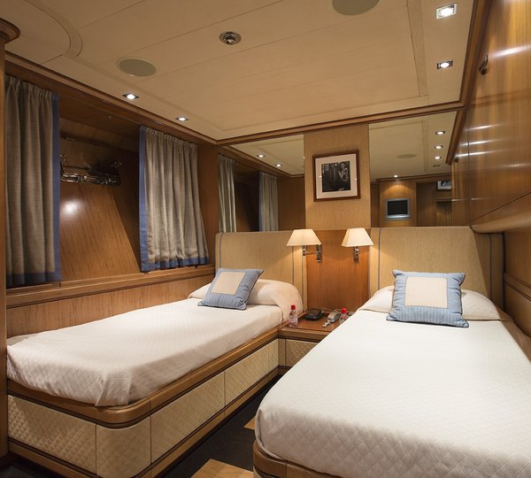 CAPPUCCINO - Guest twin cabin