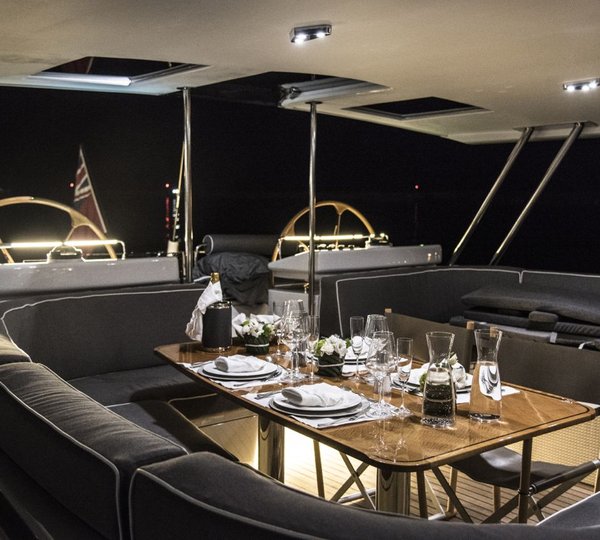 CAROLINE 1 - Alfresco dining