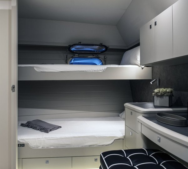 CAROLINE 1 - Bunk cabin