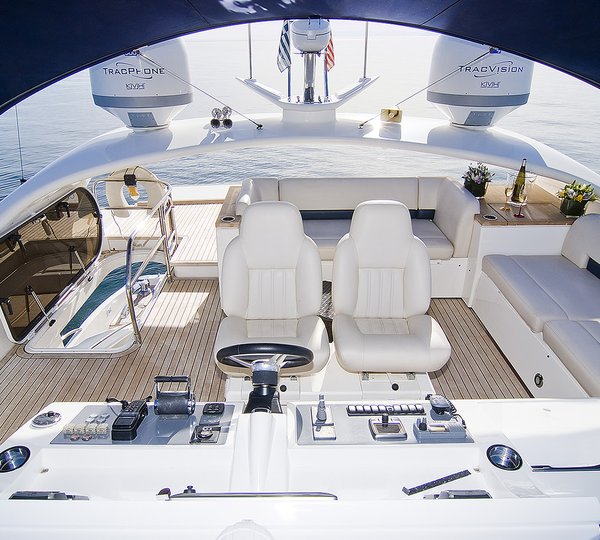 CATHERINE - Flybridge