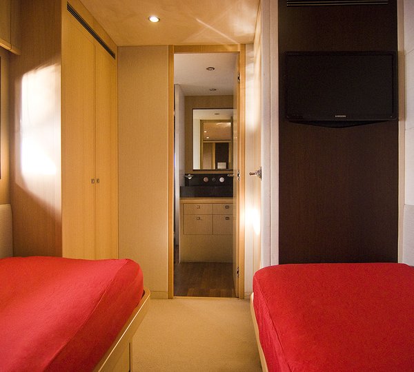 CATHERINE - Guest twin cabin