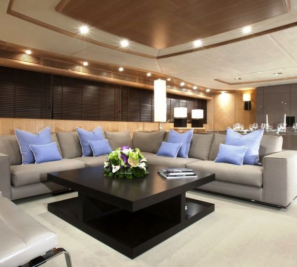 CELTIC DAWN -  Salon