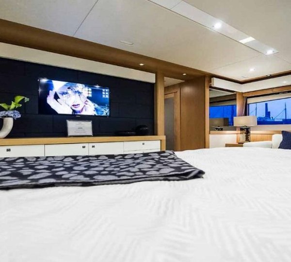 CHIMERA - Master Cabin 2