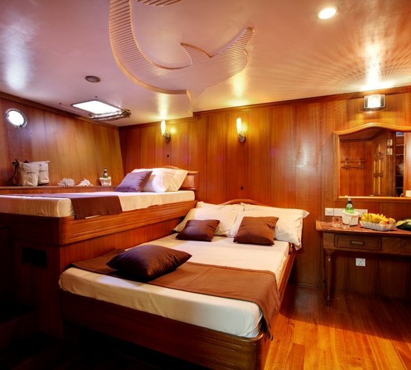 CONTE MAX - Double cabin b