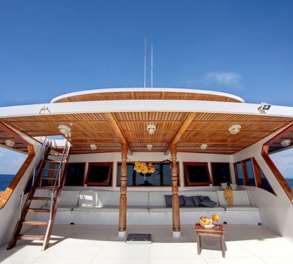 CONTE MAX - Foredeck