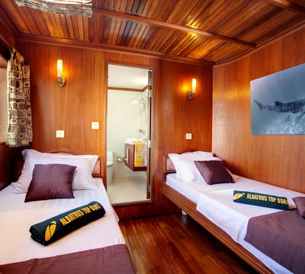 CONTE MAX - Guest twin cabin