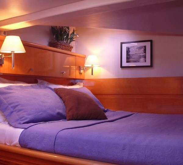 Cat FELICIA -  Guest Cabin