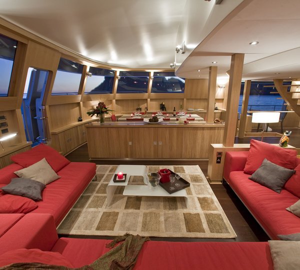 Catamaran BRADLEY -  Main deck Salon 2