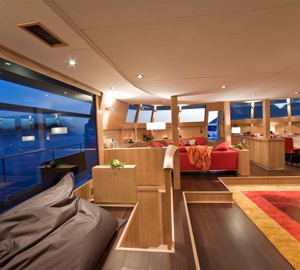 Catamaran BRADLEY -  Port View