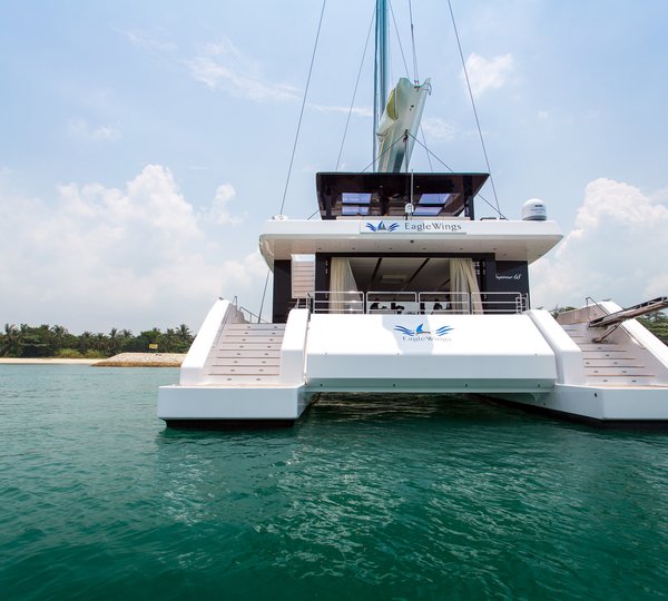 Catamaran Eagle Wings - Sunreef Yachts - aft