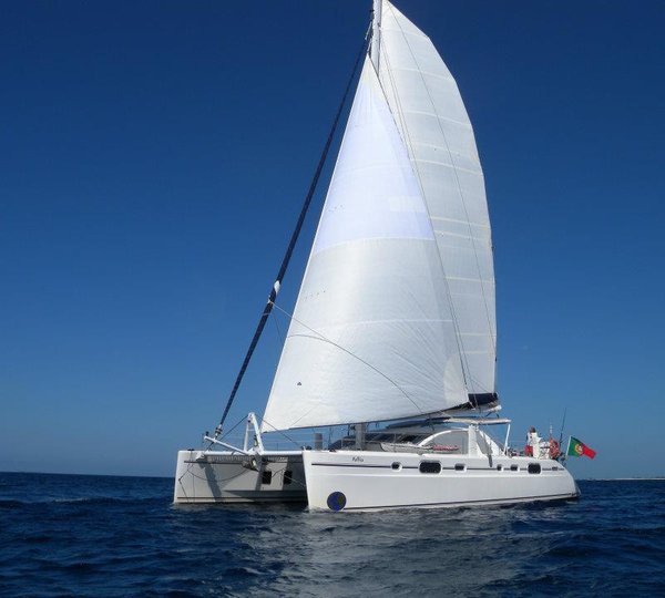 Catamaran FOLLIA -  Sailing