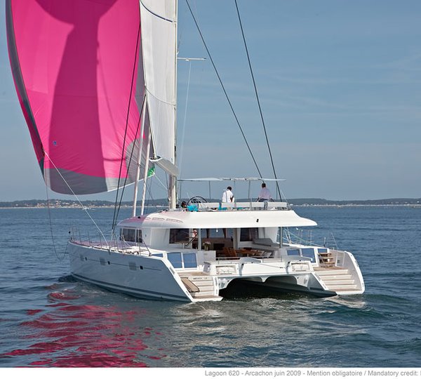 Catamaran GO FREE -  Sailing