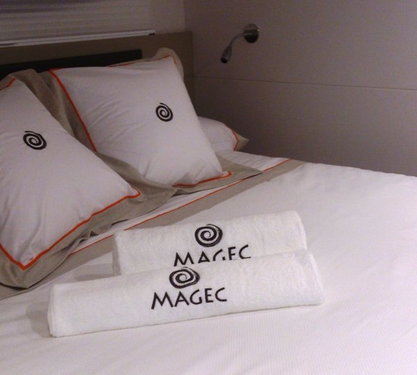 Catamaran MAGEC -  Cabin