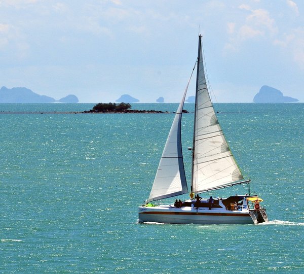 Catamaran NAUTINESS II  -  Profile