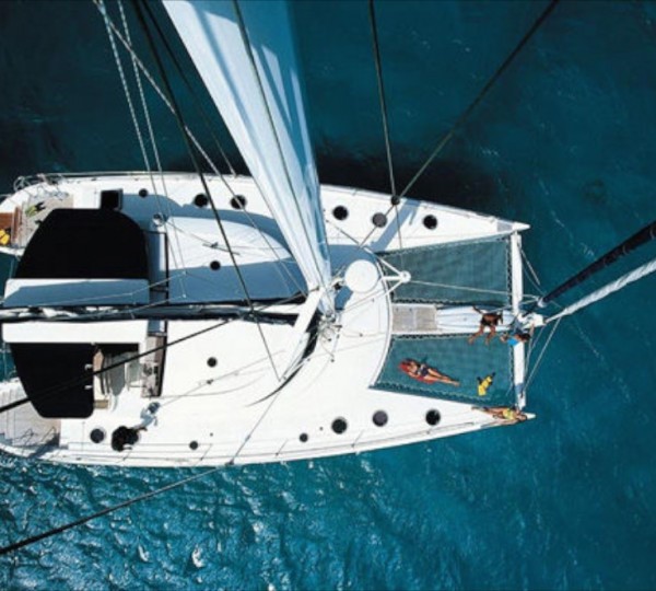 Catamaran WHALE - 004