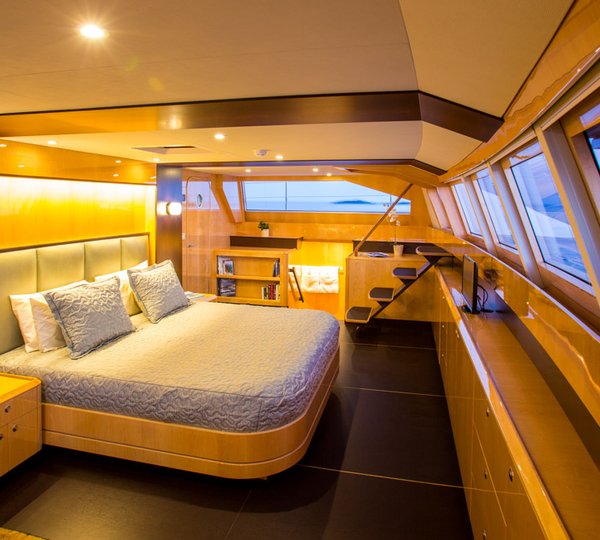 Catamaran WINDQUEST - Master Cabin