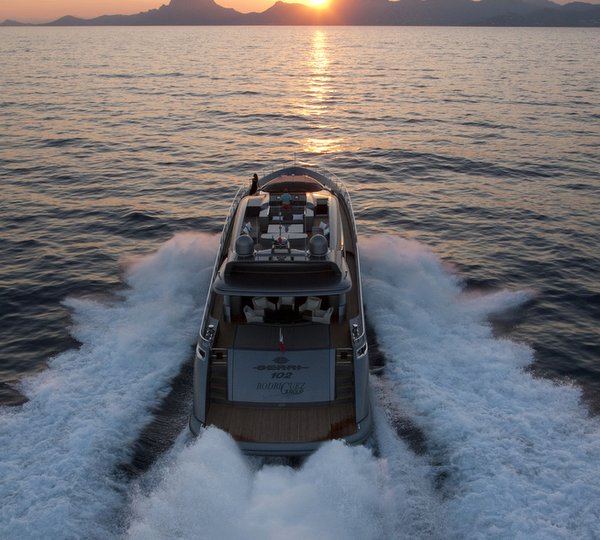 Cerri 102 Hull 2 superyacht - aft view