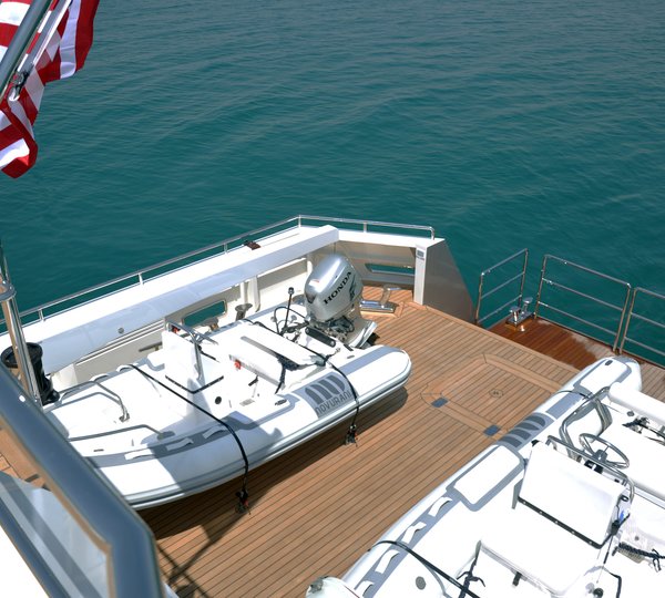 Ceylan Motor Yacht and her tenders