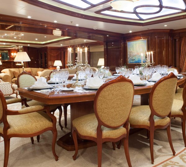 Charter Yacht ST DAVID -  Formal Dining