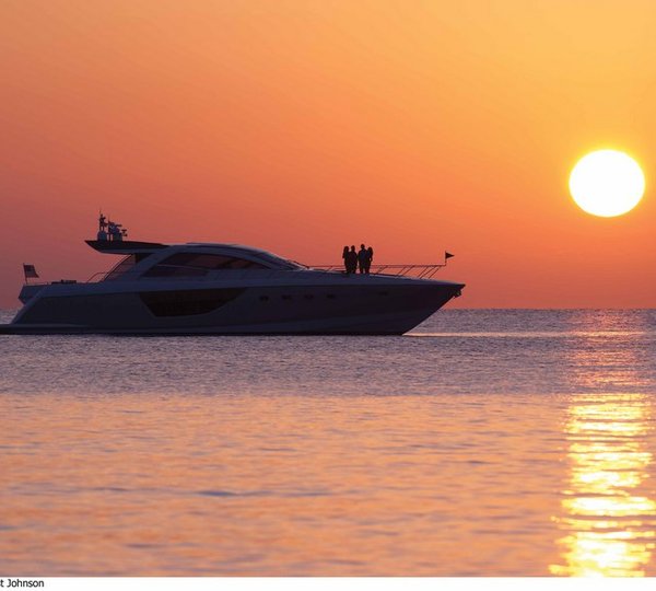 Cheoy Lee motor yacht Alpha 76 Express