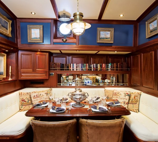 Classic SY SILVER SPRAY - Formal dining