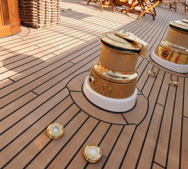 Classic Sailing Yacht XARIFA -  Deck Detail