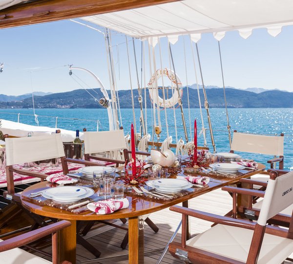 Classic sail yacht CROCE DEL SUD - Al Fresco Dining