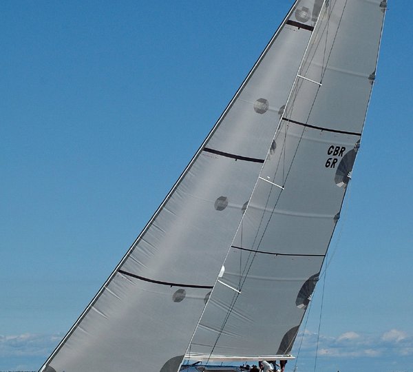 Crackerjack - Sailing to Windward