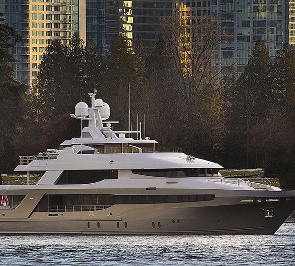 Crescent 145' motor yacht Mucho Mas