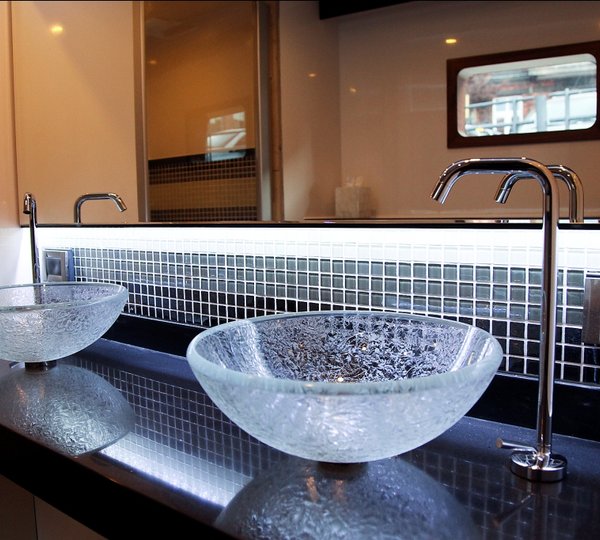 DAMRAK II - Master bathroom