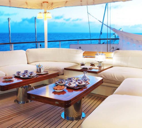 DIONE STAR - Aft deck