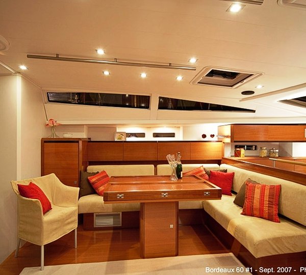 DISCO INFERNO Salon3