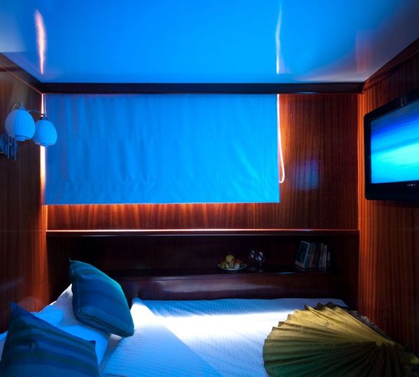 DREAM VOYAGER -  Guest Cabin