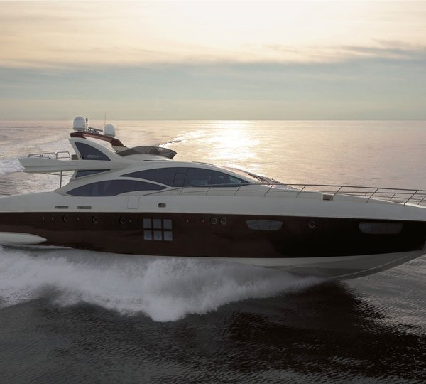 DUKE Sistership Azimut 103 S Running 9